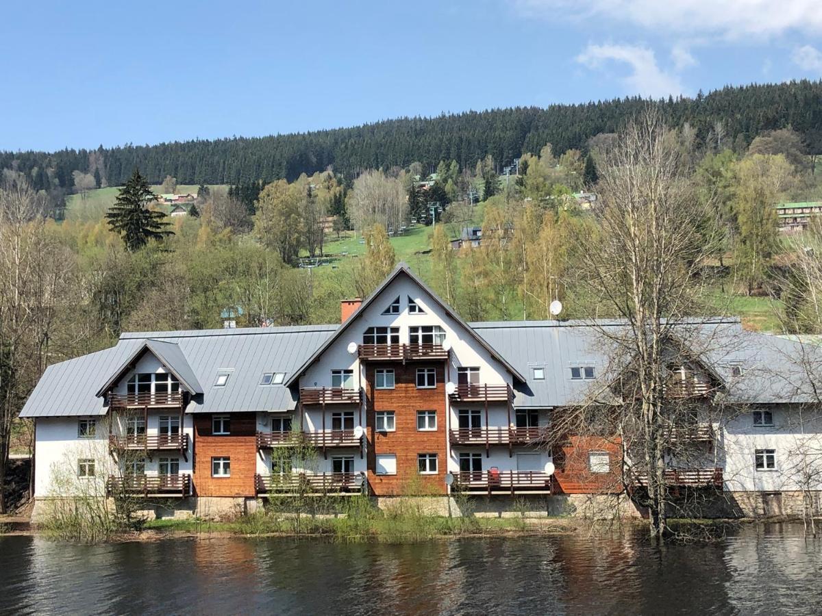 Apartman Dante Spindleruv Mlyn Apartment Bagian luar foto